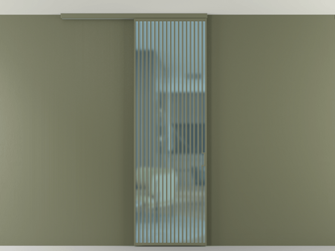 Перегородка Formato вдоль стены на потолок 1 створка АЛПР 040.06 Алюминий оливковый тёмный Сатинированное голубое стекло, триплекс Цена 187228 ₽ | Volhovec