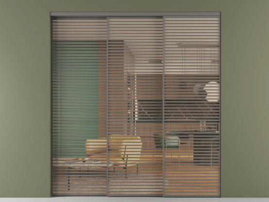 Алюминевая перегородка АЛПР 040.07_АКЛС_ПРОЗ ОРАНЖ_new. Цвет Алюминий классический серый. Материал Алюминий в эмали. Коллекция Перегородка Formato внутри проёма 3 створки с синхронным механизмом. Картинка.